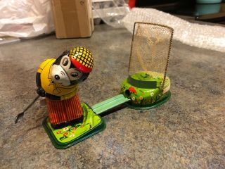 Vintage Tps Japan Tin Litho Wind Up Golfing Golf Bear With Net Look
