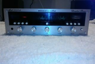 Marantz Stereophonic Receiver Model 2220 - B.  As - Is.  Parts