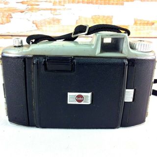 Vintage Eastman Kodak Tourist Camera Kodet 86mm f/12.  5 Lens Flash Kodon Shutter 7