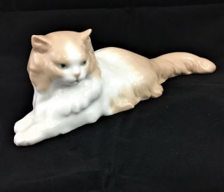 Vintage 1992 Lladro Nao Large 10” Long Angora Cat Porcelain,  113