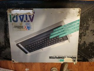 Atari 600XL Home Computer with BOX console 3