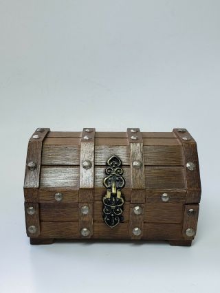 Vintage Wood Pirates Treasure Chest Jewelry Trinket Box 7.  5 " X 5.  0 " X 5.  0 "