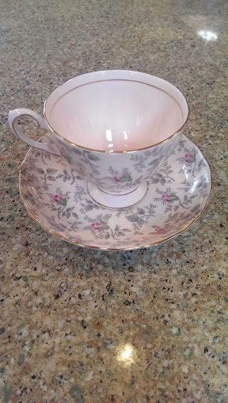 Vtg Royal Tuscan Pink Chintz Fine Bone China Teacup & Saucer Deep Rose 9296h