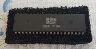 Mos 6526 Cia Chip,  Ic For Commodore 64,  And,  Part.  Exrare