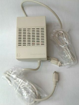 Commodore Amiga Dsp - A500 Power Supply Input 117v 60hz 65va Output 5v 4.  5a