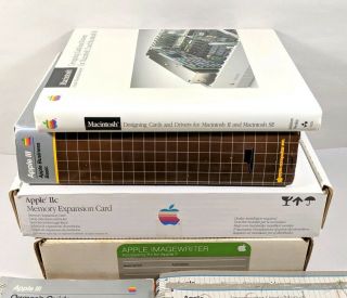 Vintage Apple Official Books Mac Booklets Manuals & Boxes II IIe IIc III 2 3
