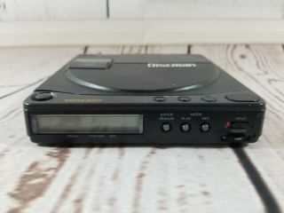 Vintage Sony Discman D - 9 No Battery Parts/Repair Only 3