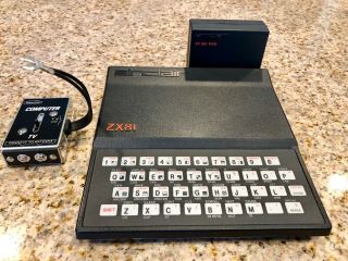 Zx81 Sinclair Computer,  W/16k Ram,  Zx81 Books And Software
