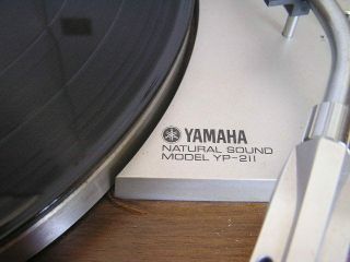 Yamaha YP - 211 Stereo Turntable N91ED Cartridge 3