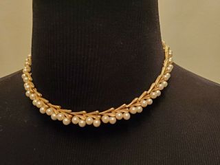 Vintage Crown Trifari Faux Pearl And Gold Tone Choker Necklace