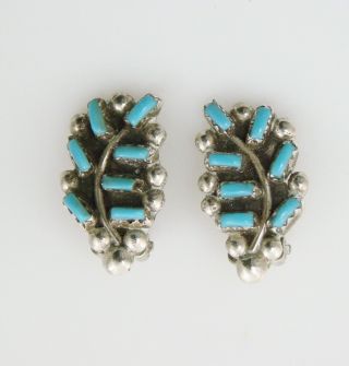 Lovely Vintage Sterling Silver Petit Point Turquoise Clip Earrings Jewelry