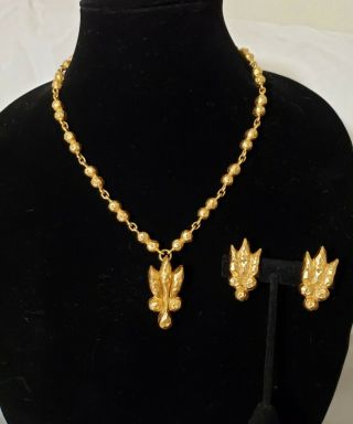 Vintage Souleiado Goldtone Necklace And Clip Earring Set