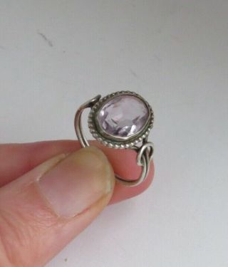 Pretty Vintage 830 Silver Pale Amethyst Arts & Crafts Design Ring