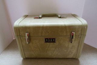 Vintage Samsonite Suitcase With Key And Mirror.  Carry On / Make Up.  Marbled