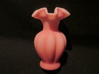 Fenton Vintage Pink Satin Glass Ruffle Edged Fluted Bottom Vase 5 3/4 "