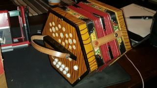 Vintage Concertina Accordian Scholer German Red Peal With Rosette Borders