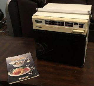 Vintage Montgomery Ward Microwave 8010