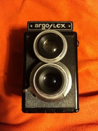 Argoflex Vintage Twin Lens Reflex Camera With 75mm F/4.  5 Anastigmat Tlr
