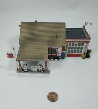 Vintage Ho Scale Train Building Detailed Country House Model Filling Station