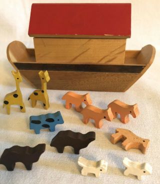 Vintage Shackman Miniature Wooden Noah’s Ark Set – With 11 Animals