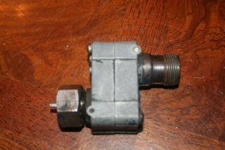 Vintage Stewart Warner Gear Speedometer Reducer Ratio Adapter 666f V7.  9743y