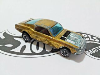 Vintage 1968 Hot Wheels Redline Custom Mustang - Hk Base - Brown Interior - Gold