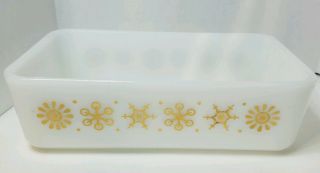 Vintage Glasbake Golden Snowflake Milk Glass Casserole Dish Made In United State