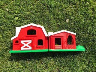 1999 Vintage Fisher Price Little People Barn Toy Animal Sound Horse Cart Playset