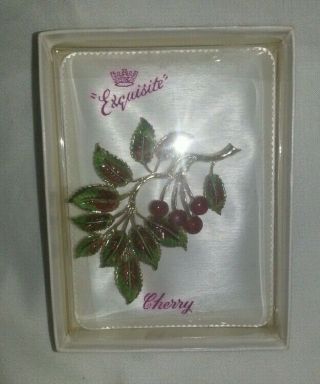 Exquisite Vintage Brooch Cherry 5536 - Box - Top