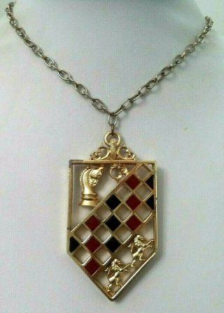 Stunning Vintage Estate Coat Of Arms Knight Chess Horse 23 " Necklace G768i