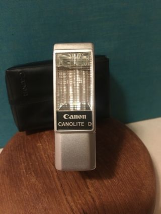 Canon Canolite D Vintage Flash with Case 4