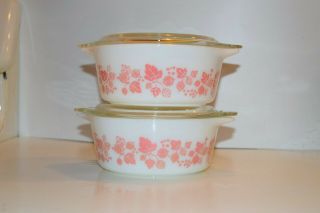 2 Vintage Pyrex Pink Gooseberry Round Refrigerator Dishes & Lids 472 1.  5 Pint