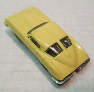 Vintage 1960s Aurora Thunderjet 1356 Yellow Corvette Stingray With Case & Paper 4