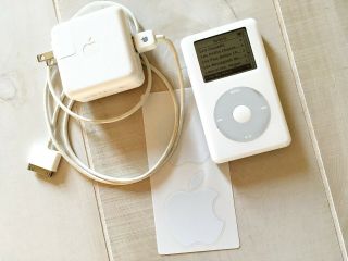 Ipod Classic 20g 4th Generation Vintage White Charger Cable Bundle