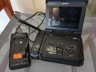 Sony Video 8 Video Walkman/Player/Recorder GV - S50e PAL w/ Tuner Video 8 3