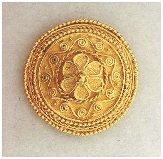 Grosse Vintage Brooch Gold Tone Signed Round Flower Motif 50mm Diameter