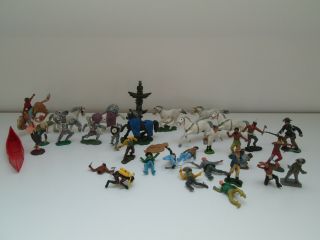 Vintage Toy Plastic Soldiers Medieval Knights Inc Britains Timpo Swoppets Spares