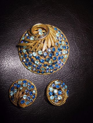 Gorgeous Vintage Shades Of Blue Pin Brooch & Earrings Set Bsk Perfect
