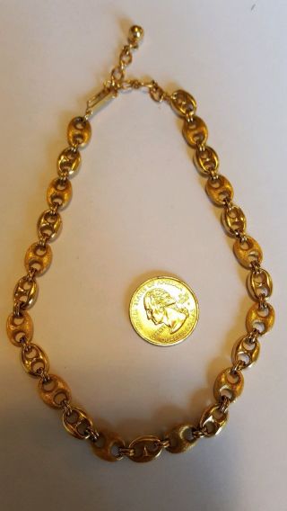 Vintage Trifari Shiny & Textured Gold Tone Choker Necklace 14.  5 "