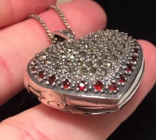 Vintage Jewellery Fabulous Large Sterling Silver Opening Heart Locket & Chain