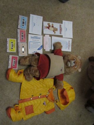 Vintage World Of Wonder Teddy Ruxpin W/ 5 Cassette Tapes Yellow Raincoat Boots