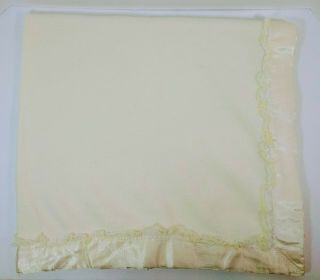 Vintage Cream Ivory Knit Baby Blanket With Silky Satin Trim Binding W/ Lace