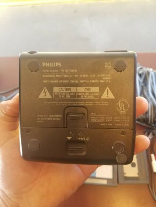 Philips DCC 130 Portable Digital Compact Cassette Recorder/Player 4