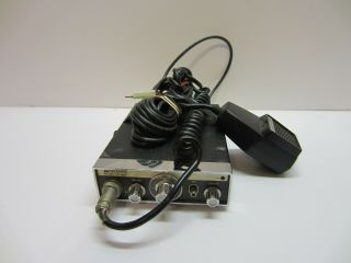 Vtg 1976 Midland International 13 - 852 Cb Radio Transceiver With Mic