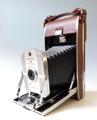 Polaroid Land Camera Model 95 With Box