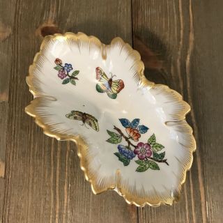 Vintage Herend " Queen Victoria " 22k Gold Border 6 " Leaf Trinket Dish Butterflies