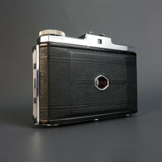 Zeiss Ikon 6x6 Nettar Camera Vario Novar 1:6.  3 75MM Lens W/ Leather Case Germany 6