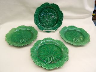 4 Vintage Wedgwood Majolica Green Cabbage Leaf Pottery China Plates