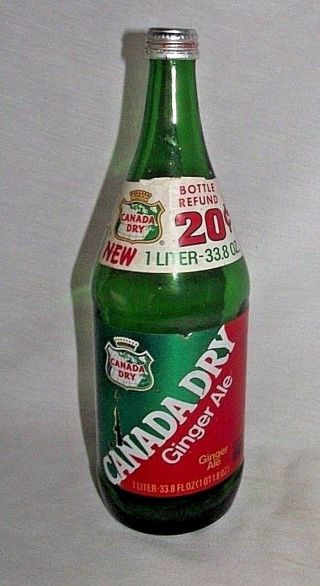 Canada Dry Ginger Ale Soda Bottle Green Glass Pop 1 Liter 33.  8 Oz Deposit Vtg
