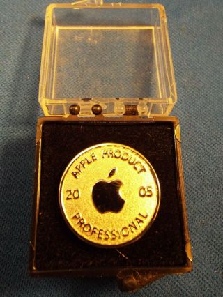 Apple Product Professional 2005 Collectable Pin